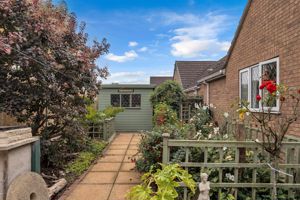 Photo 22- click for photo gallery